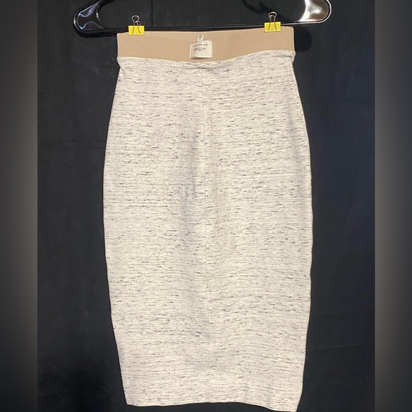 ARITZIA Wilfred cream pencil skirt size XS - Picture 3 of 16